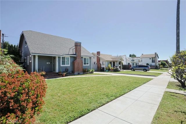 504 N 1st St, Alhambra, CA 91801