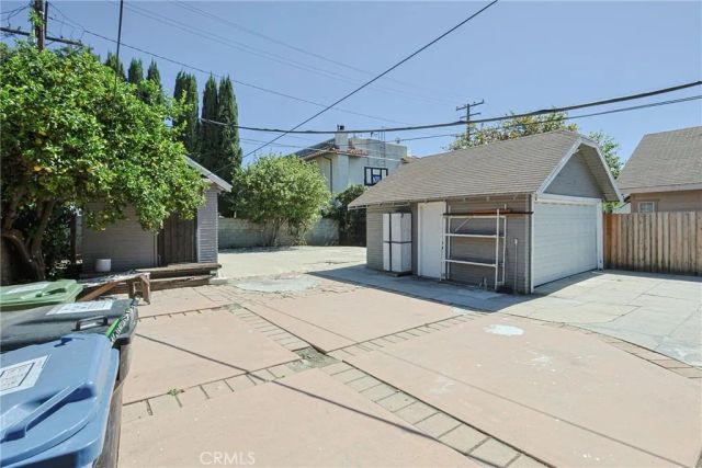 504 N 1st St, Alhambra, CA 91801