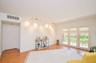 2238 S Piney Point Road 108, Houston, TX 77063