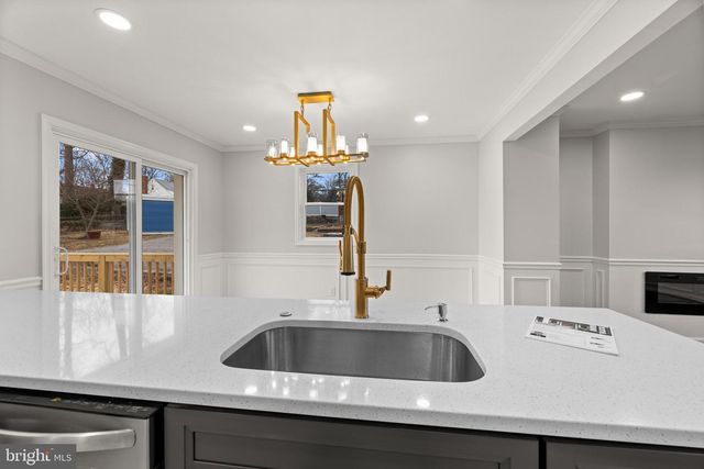 5903 HILLTOP AVE, Baltimore, MD 21207