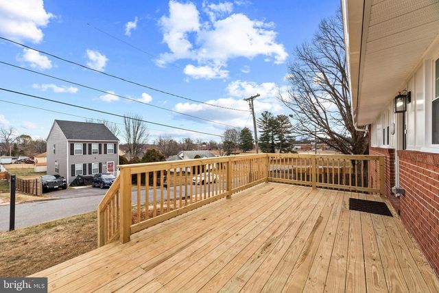 5903 HILLTOP AVE, Baltimore, MD 21207