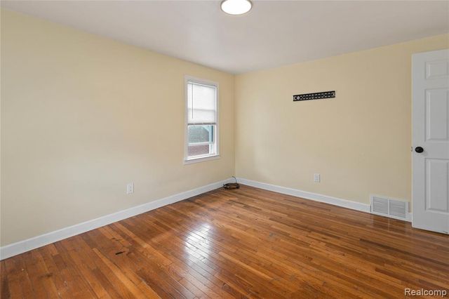 11557 Rossiter Street, Detroit, MI 48224
