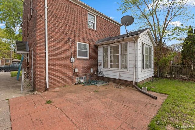 11557 Rossiter Street, Detroit, MI 48224