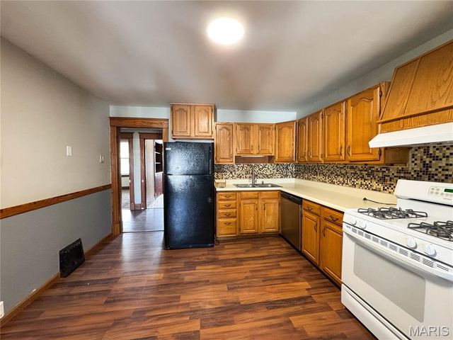 4941 Loughborough Avenue, St Louis, MO 63109