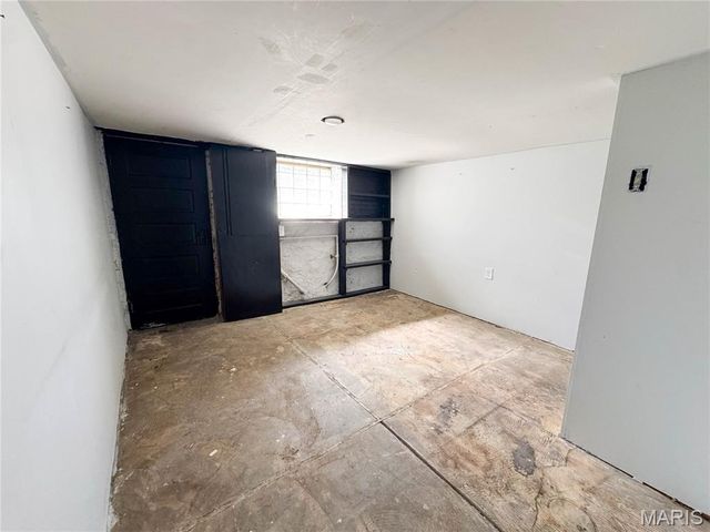 4941 Loughborough Avenue, St Louis, MO 63109