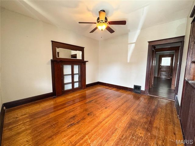 4941 Loughborough Avenue, St Louis, MO 63109