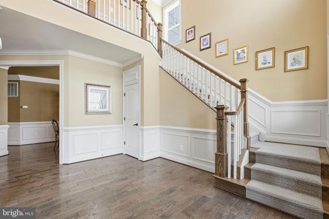 7148 LAKE DR, Warrenton, VA 20187