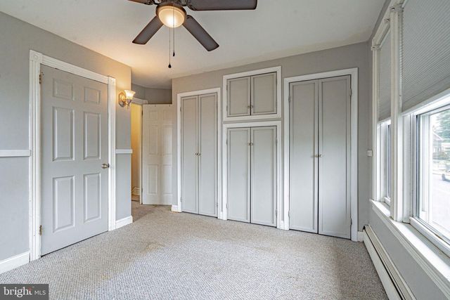320 ARCH ST, Catasauqua, PA 18032