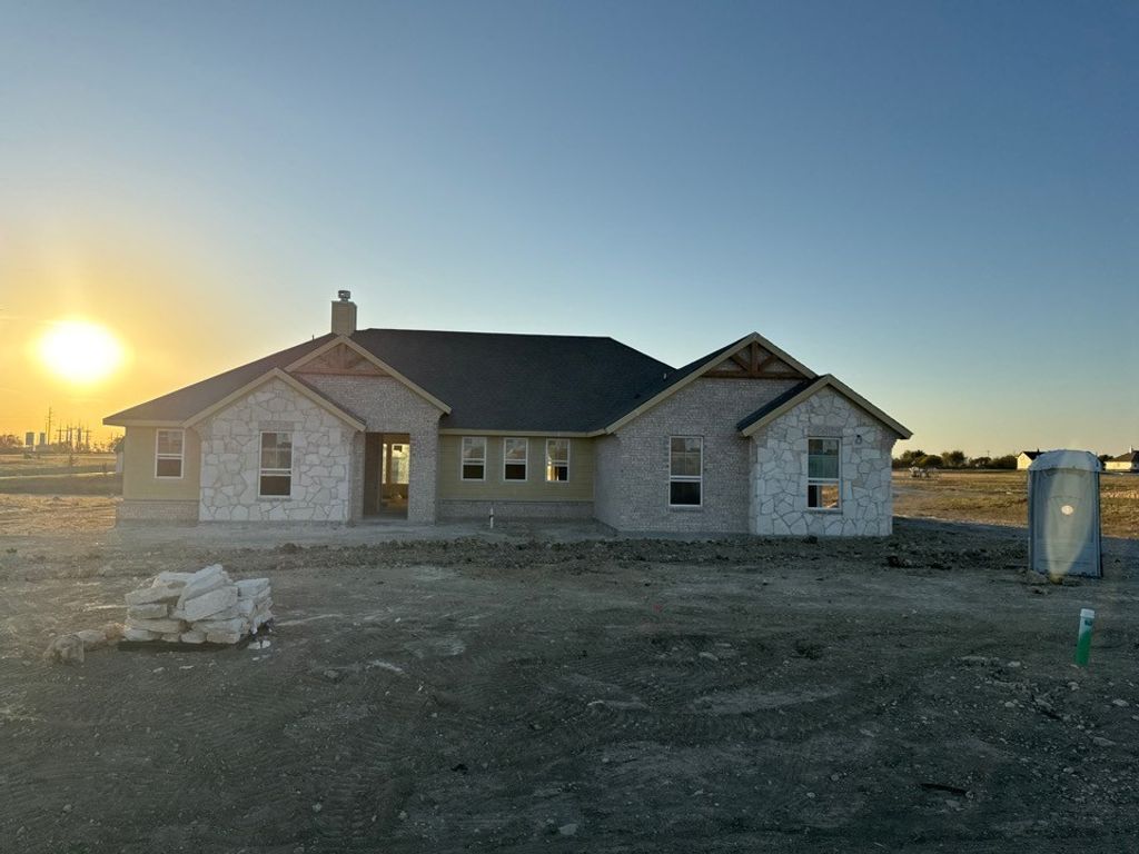 111 Brandywine Trail, New Fairview, TX 76078