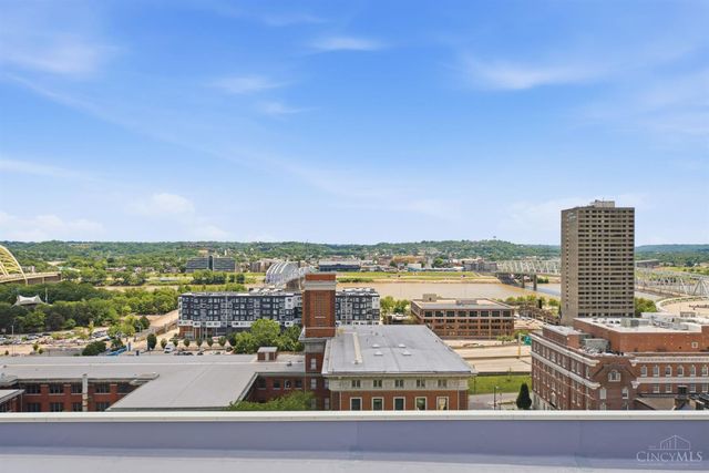400 Pike Street, Cincinnati, OH 45202