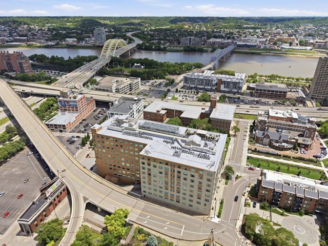 400 Pike Street, Cincinnati, OH 45202