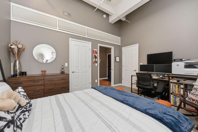 400 Pike Street, Cincinnati, OH 45202