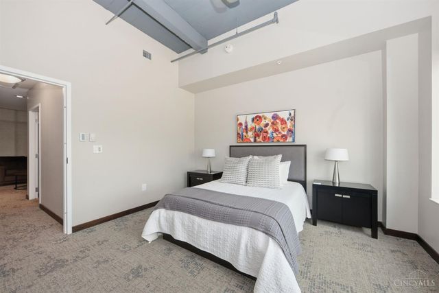 400 Pike Street, Cincinnati, OH 45202
