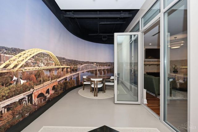 400 Pike Street, Cincinnati, OH 45202