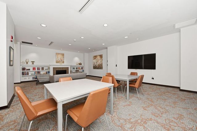 400 Pike Street, Cincinnati, OH 45202