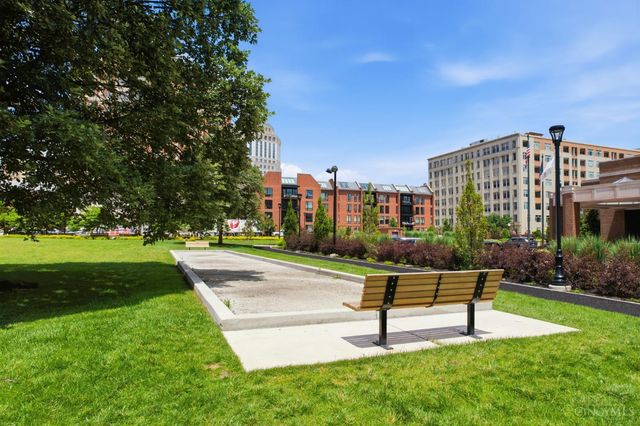 400 Pike Street, Cincinnati, OH 45202