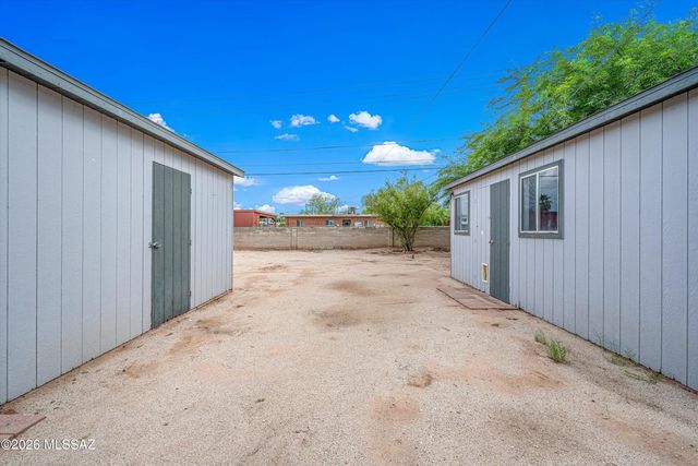 4532 E 16th Street, Tucson, AZ 85711