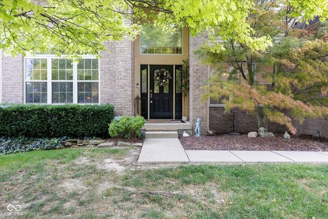 11023 Timberview Drive, Fishers, IN 46037