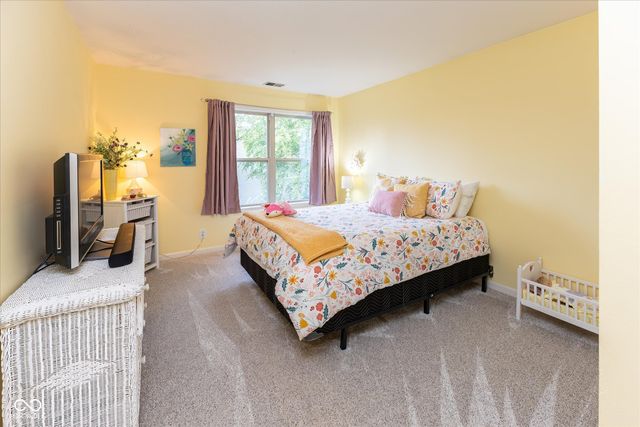 11023 Timberview Drive, Fishers, IN 46037