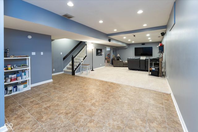 11023 Timberview Drive, Fishers, IN 46037