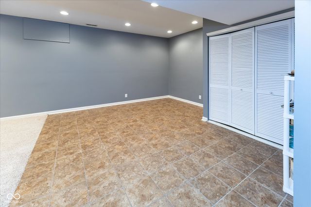 11023 Timberview Drive, Fishers, IN 46037
