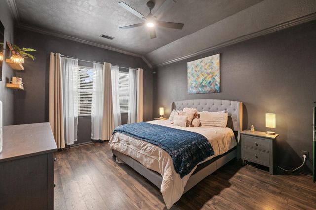 28918 Hidden Cove Drive, Magnolia, TX 77354