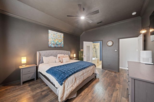 28918 Hidden Cove Drive, Magnolia, TX 77354