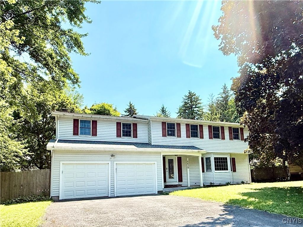 4628 Red Fox Drive, Manlius, NY 13104