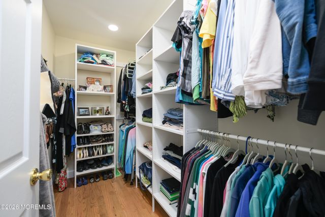 4 Colgate Court, Hazlet, NJ 07730