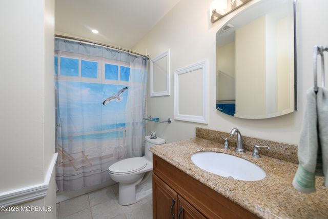 4 Colgate Court, Hazlet, NJ 07730