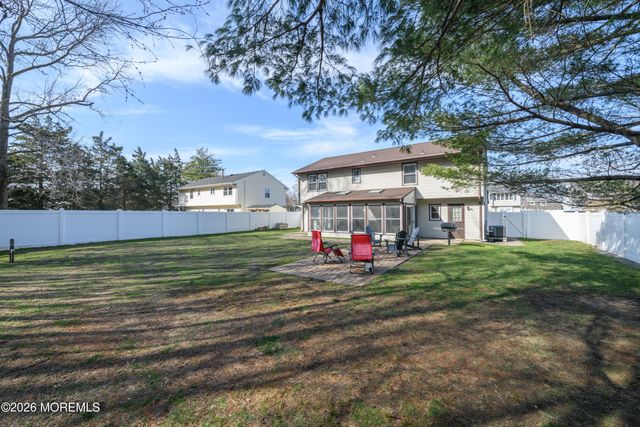 4 Colgate Court, Hazlet, NJ 07730
