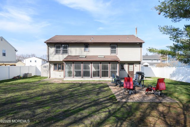 4 Colgate Court, Hazlet, NJ 07730