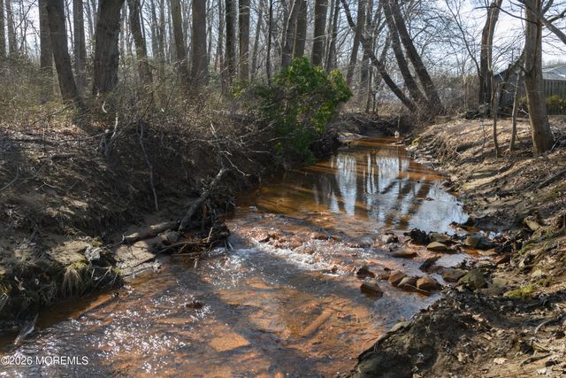 4 Colgate Court, Hazlet, NJ 07730