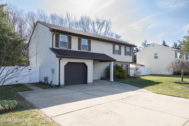 4 Colgate Court, Hazlet, NJ 07730