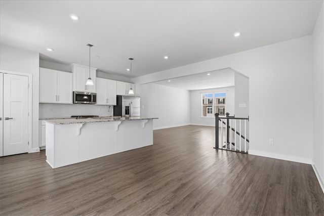 9005 Hickory Rd, Pine Twp, PA 15044