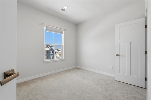 9005 Hickory Rd, Pine Twp, PA 15044