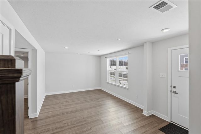 9005 Hickory Rd, Pine Twp, PA 15044