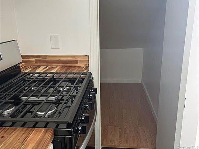 1418 Outlook Avenue 3, Bronx, NY 10465