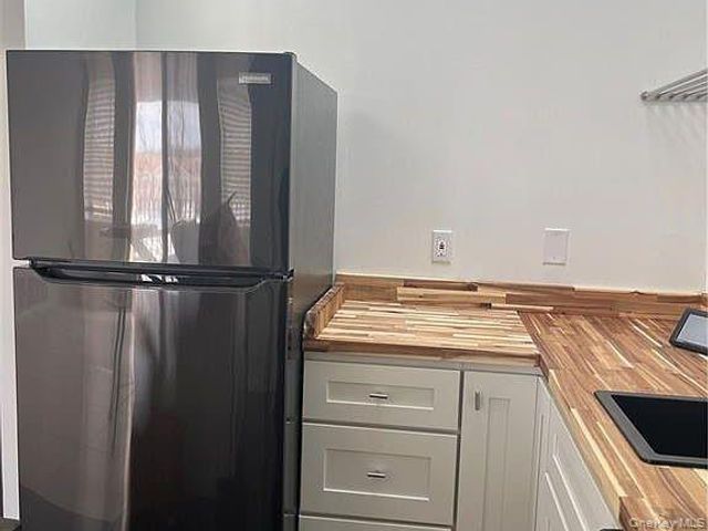 1418 Outlook Avenue 3, Bronx, NY 10465