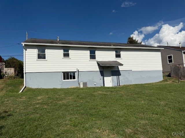 111 Deborah Drive, Salina, NY 13088