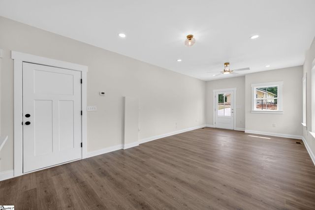 316 W Caroline Street, Greenville, SC 29611