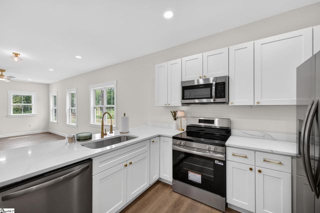 316 W Caroline Street, Greenville, SC 29611