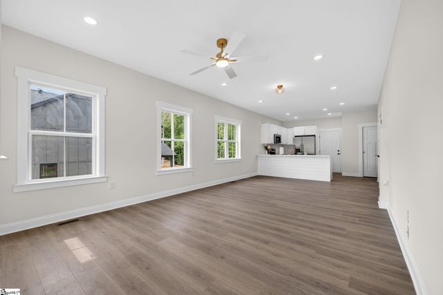 316 W Caroline Street, Greenville, SC 29611