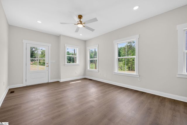 316 W Caroline Street, Greenville, SC 29611