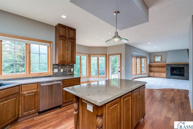 113 Hidden Oaks Circle, Mankato, MN 56001