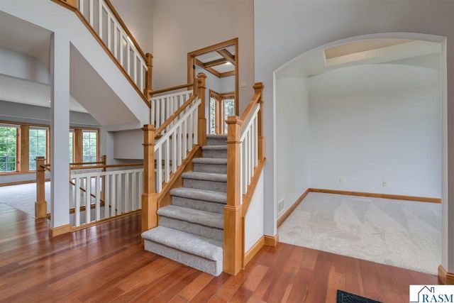 113 Hidden Oaks Circle, Mankato, MN 56001