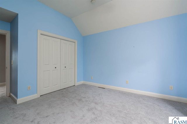 113 Hidden Oaks Circle, Mankato, MN 56001