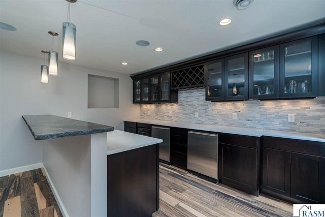 113 Hidden Oaks Circle, Mankato, MN 56001