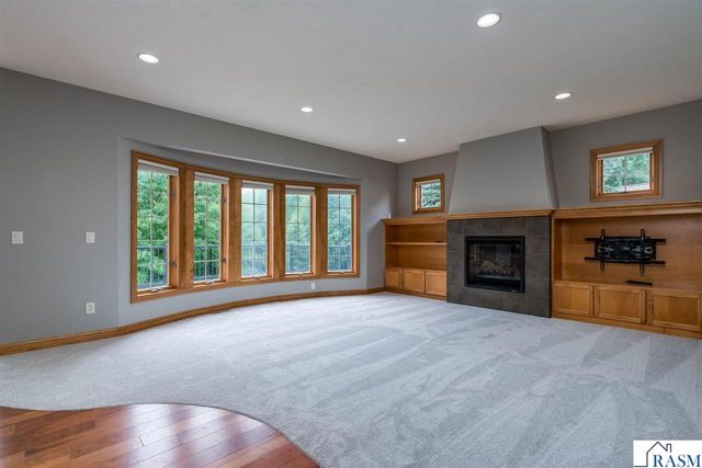 113 Hidden Oaks Circle, Mankato, MN 56001