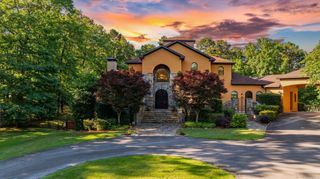 31 Cravache Court, Little Rock, AR 72223